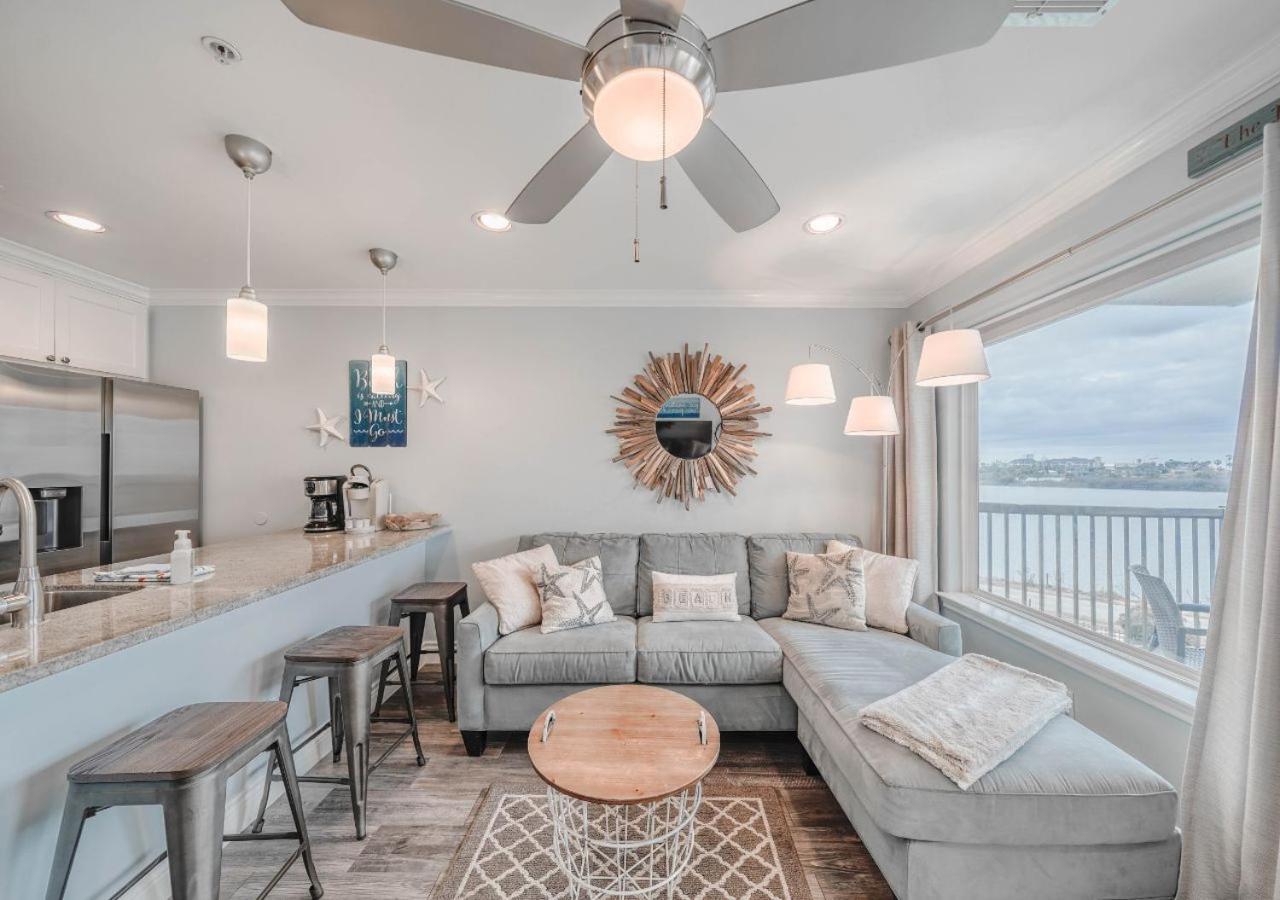 Ocean View Luxury Steps To Beach Galveston Exterior photo